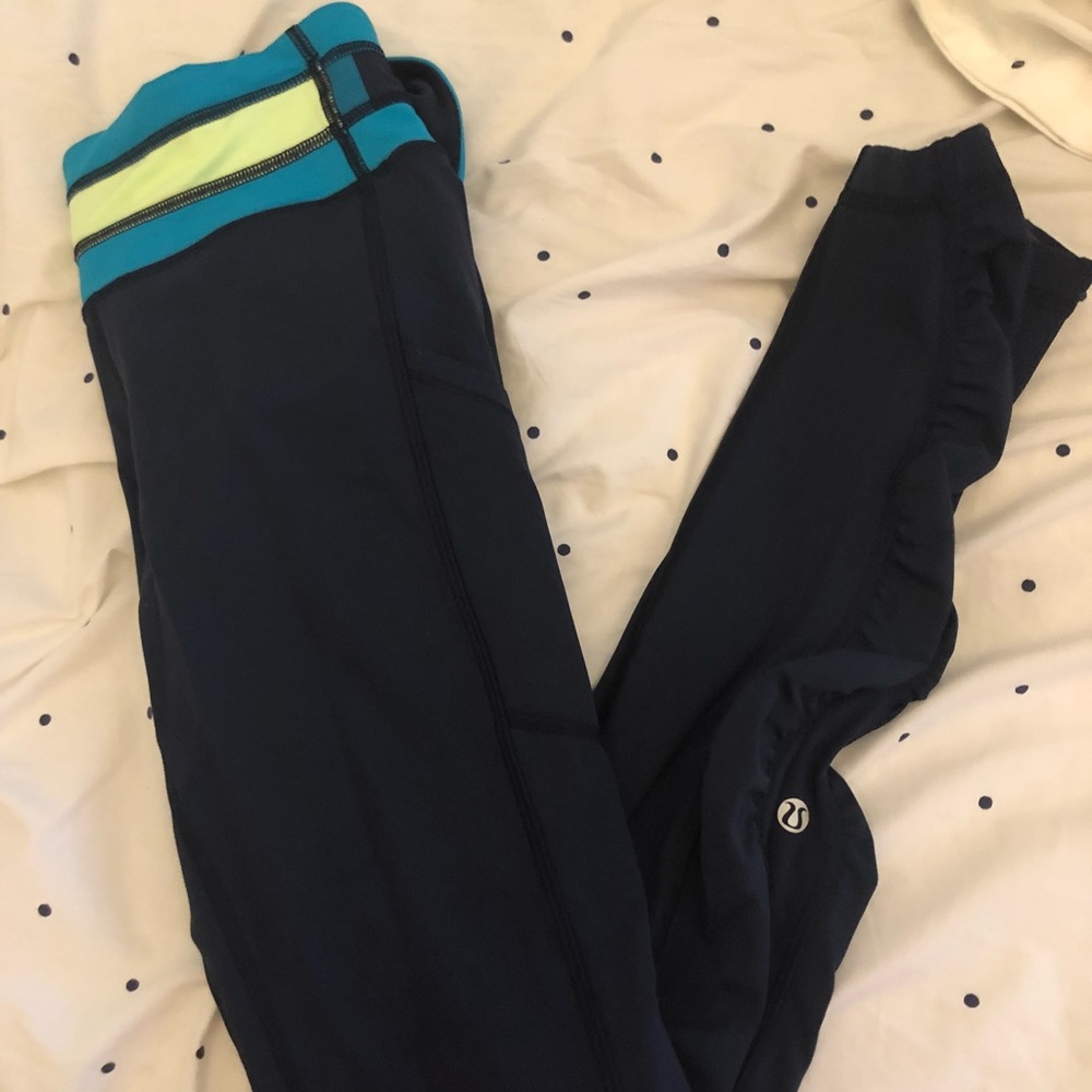 Lululemon- leggings!